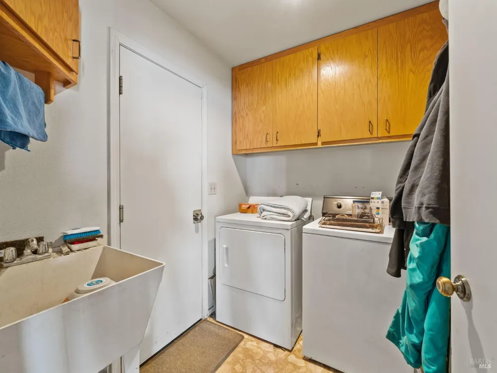 4950 Bartlett Springs Road Nice, CA 95464
