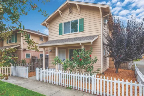 12 Alana Way