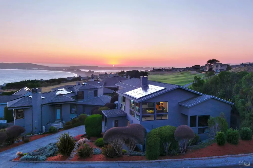 590 Swan Drive Bodega Bay, CA 94923