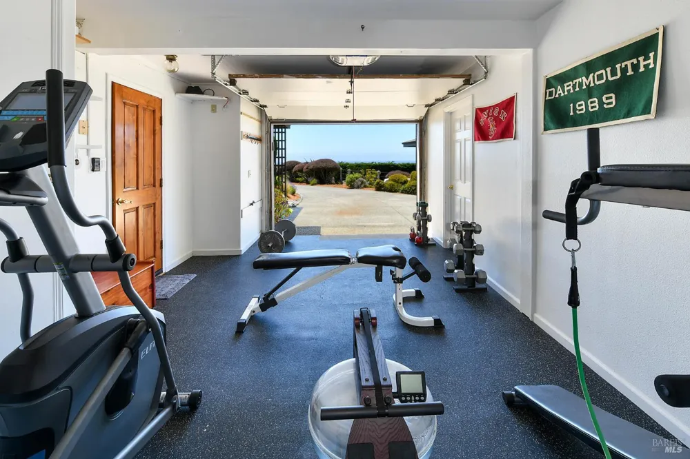 590 Swan Drive Bodega Bay, CA 94923