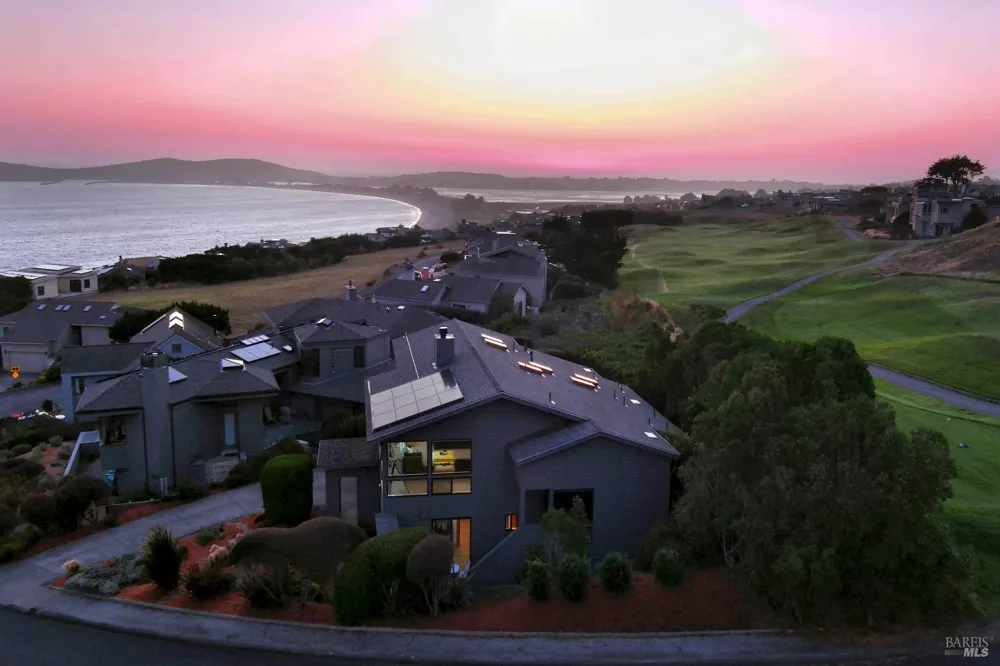 590 Swan Drive Bodega Bay, CA 94923