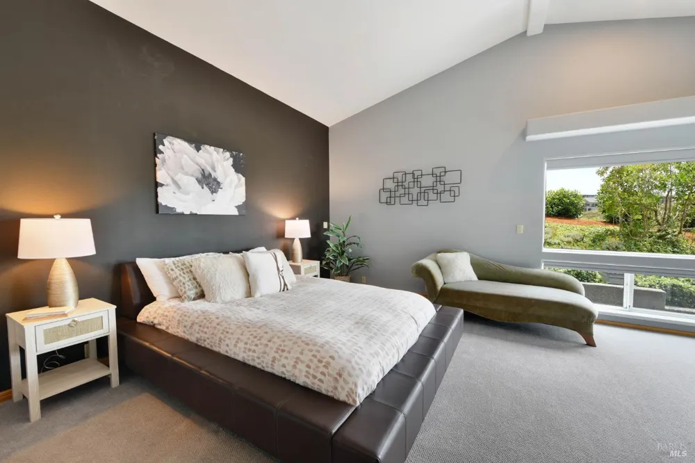 590 Swan Drive Bodega Bay, CA 94923
