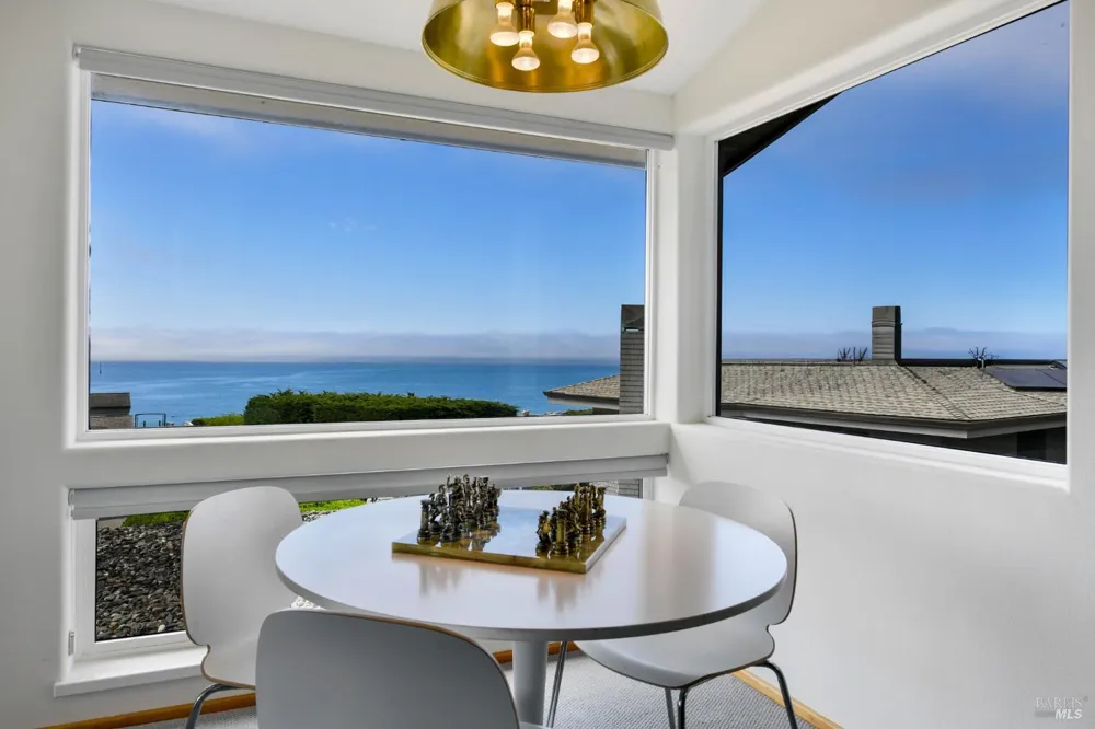 590 Swan Drive Bodega Bay, CA 94923