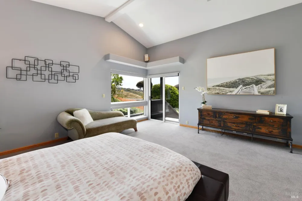 590 Swan Drive Bodega Bay, CA 94923