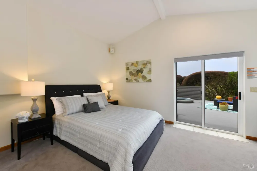 590 Swan Drive Bodega Bay, CA 94923