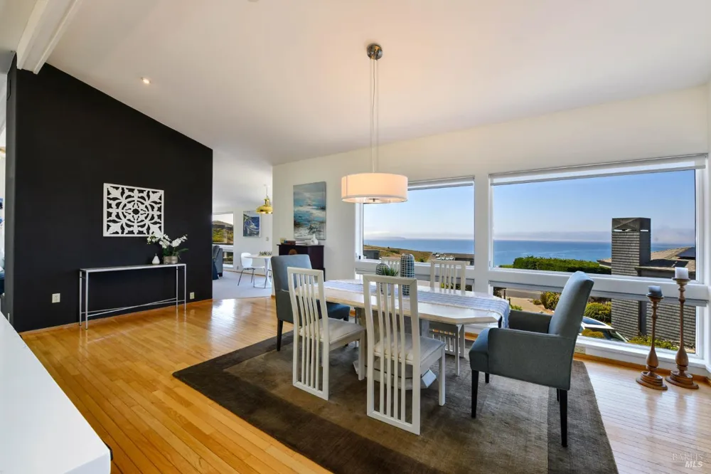 590 Swan Drive Bodega Bay, CA 94923