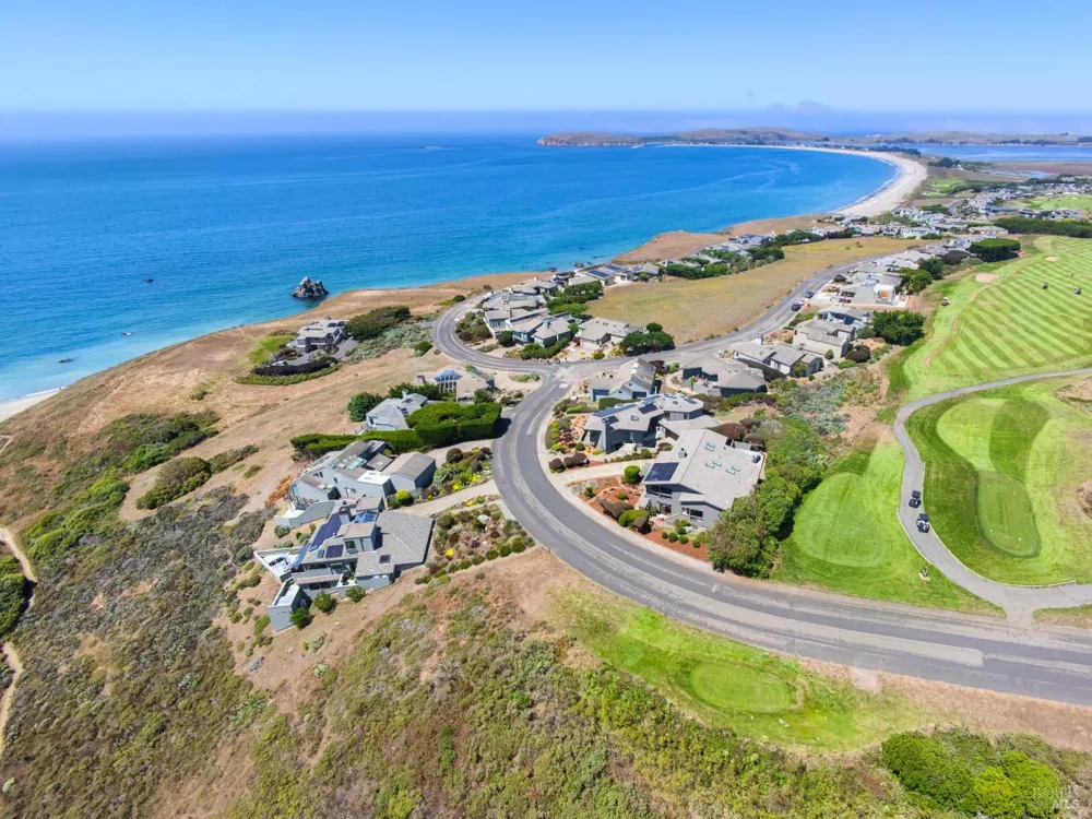 590 Swan Drive Bodega Bay, CA 94923