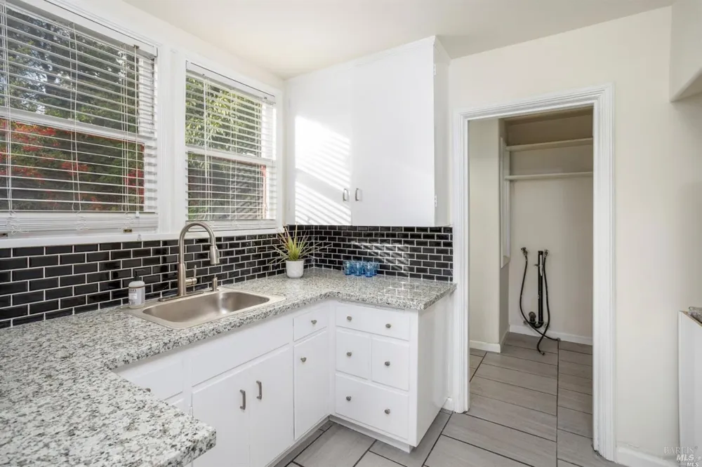 709 Napa Street Vallejo, CA 94590