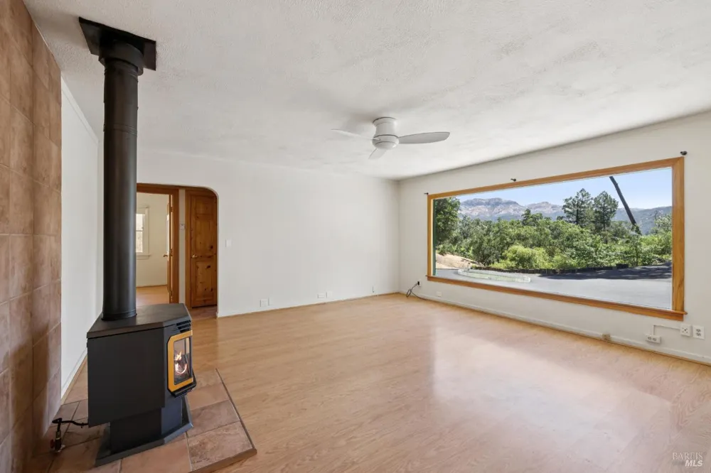 1200 Bennett Lane Calistoga, CA 94515