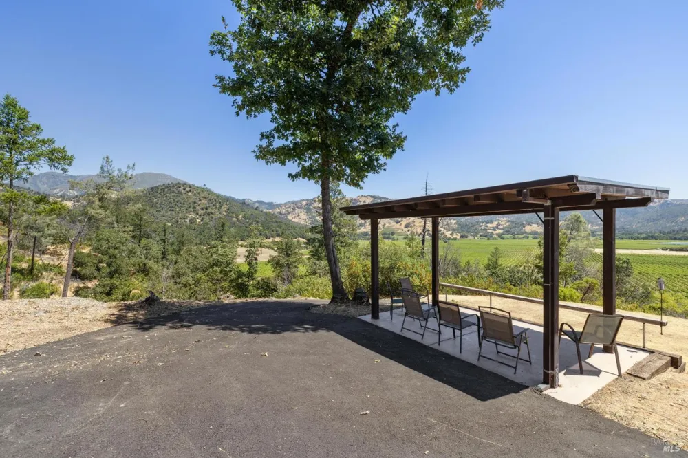 1200 Bennett Lane Calistoga, CA 94515