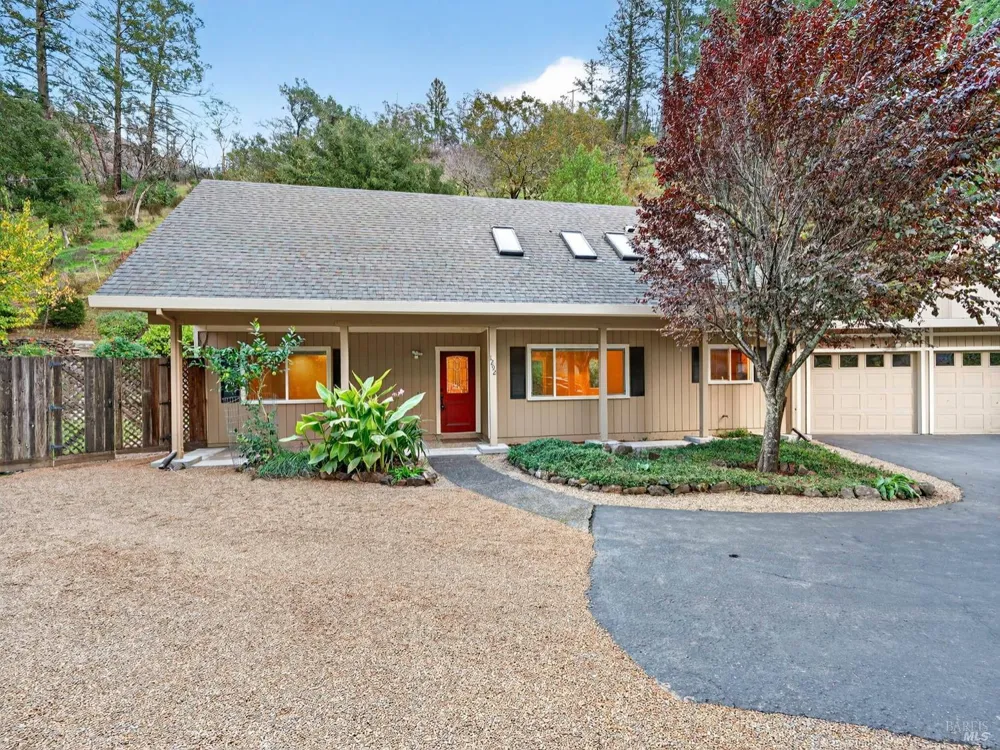 1290 Adobe Canyon Road Kenwood, CA 95452