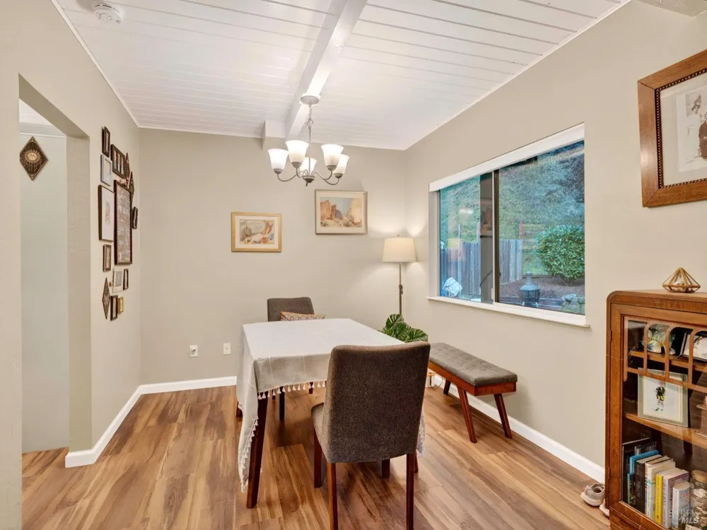 1290 Adobe Canyon Road Kenwood, CA 95452