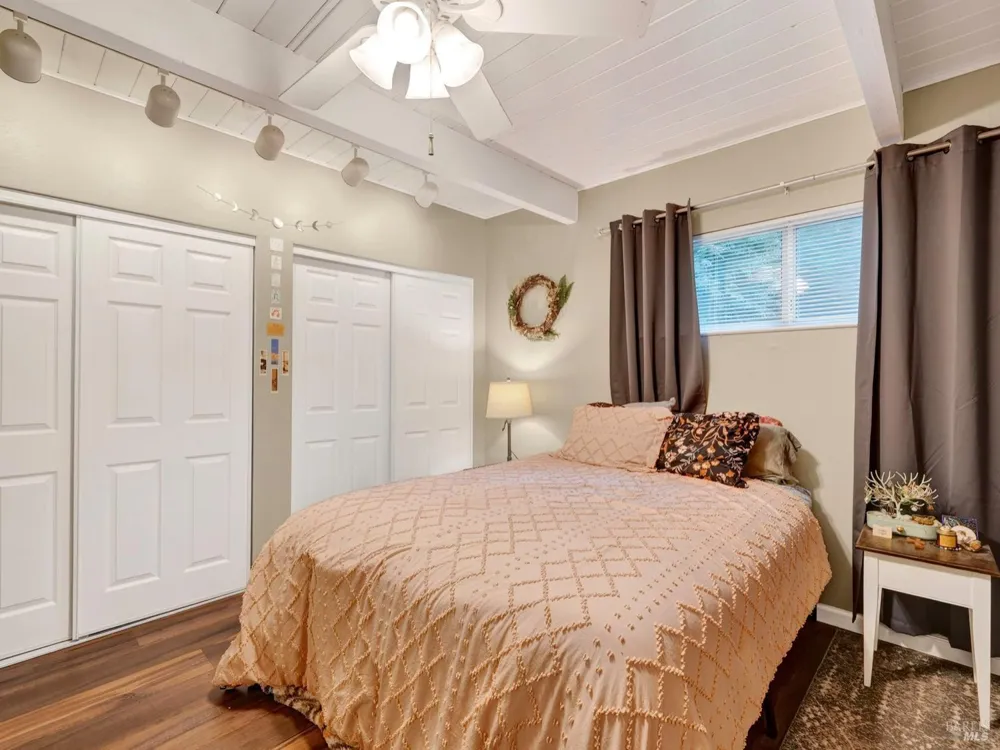 1290 Adobe Canyon Road Kenwood, CA 95452