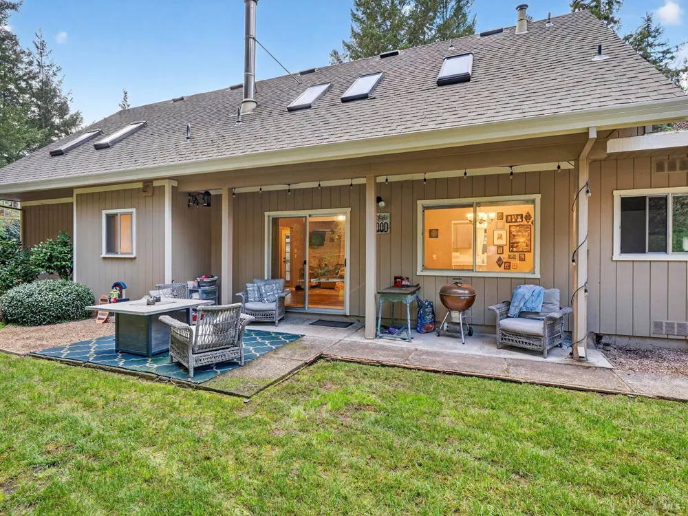 1290 Adobe Canyon Road Kenwood, CA 95452