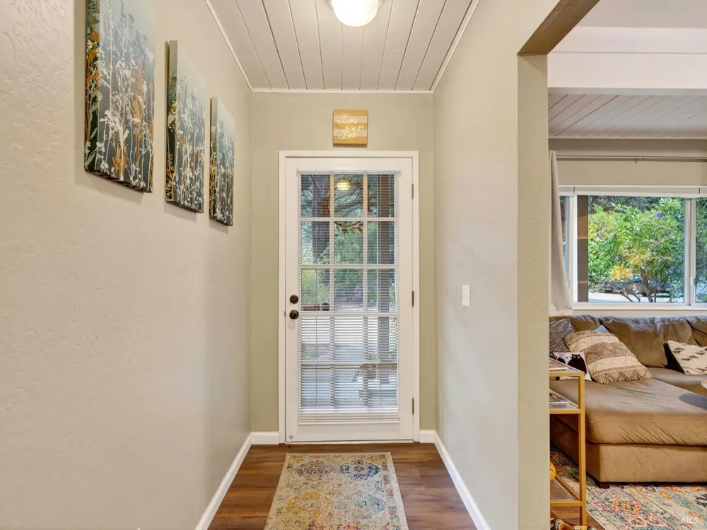 1290 Adobe Canyon Road Kenwood, CA 95452