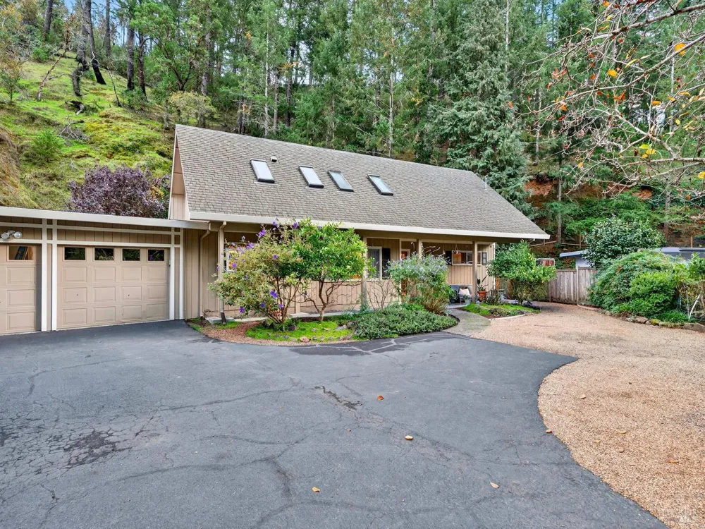 1290 Adobe Canyon Road Kenwood, CA 95452