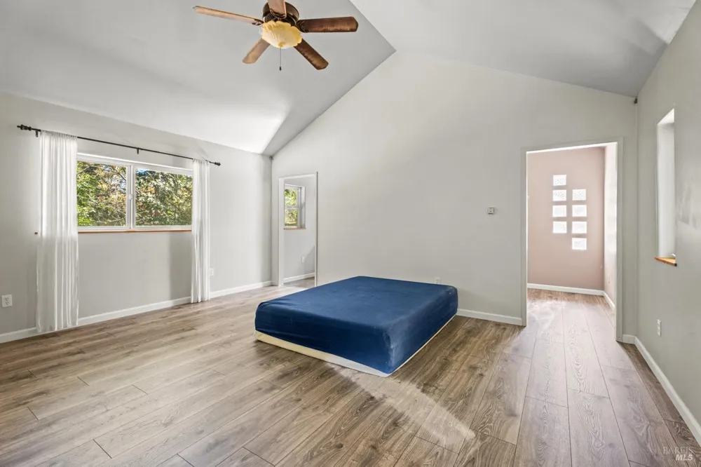 4340 Blackhawk Drive Willits, CA 95490