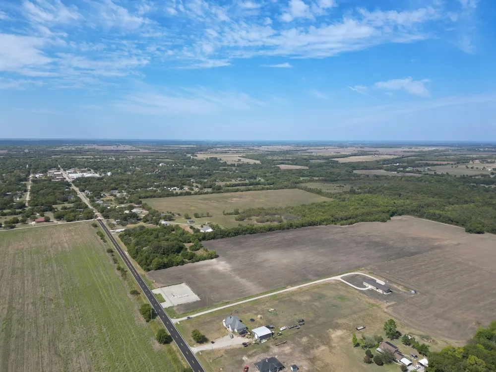 Fm 151 Whitewright, TX 75491
