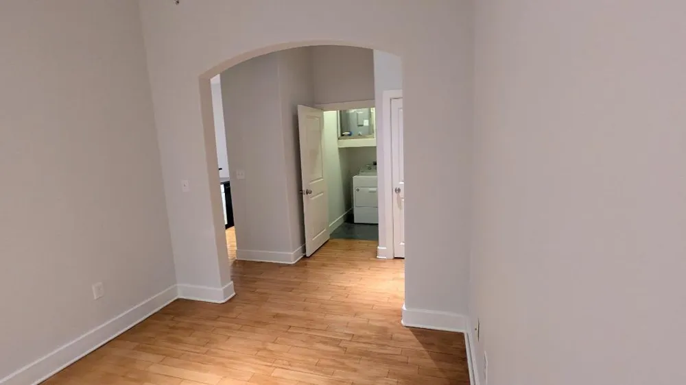 1901 Post Oak Boulevard #3215 Houston, TX 77056