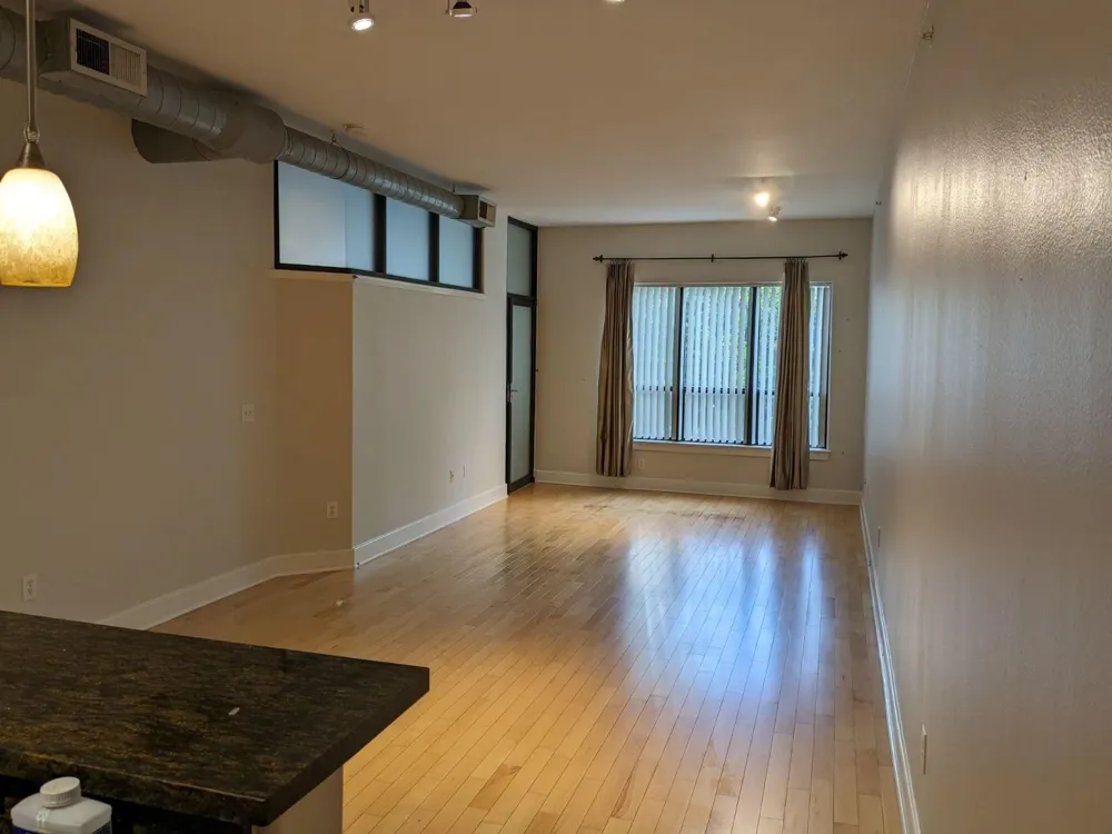 1901 Post Oak Boulevard #3215 Houston, TX 77056