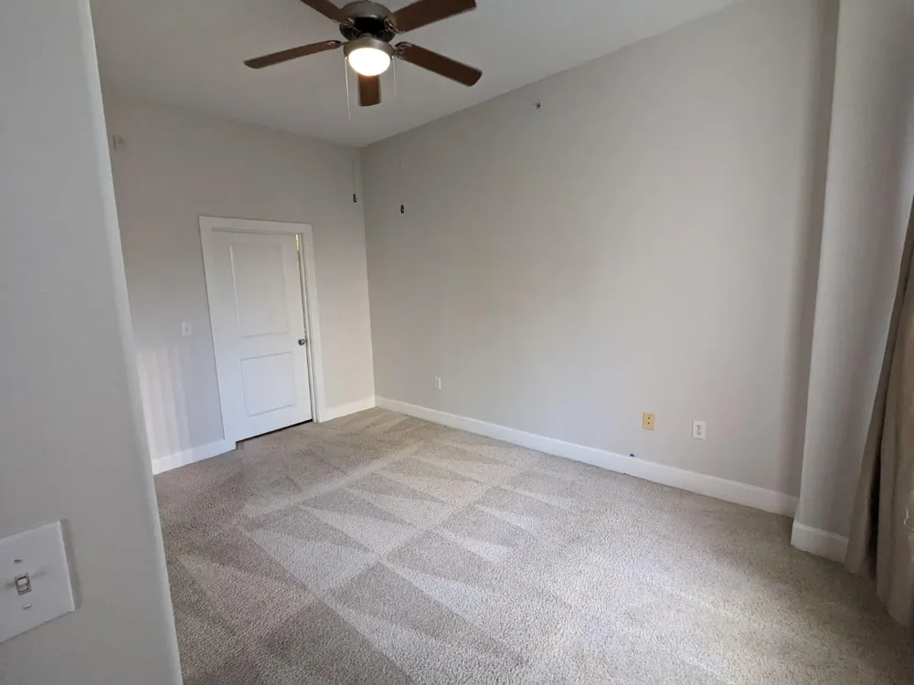 1901 Post Oak Boulevard #3215 Houston, TX 77056