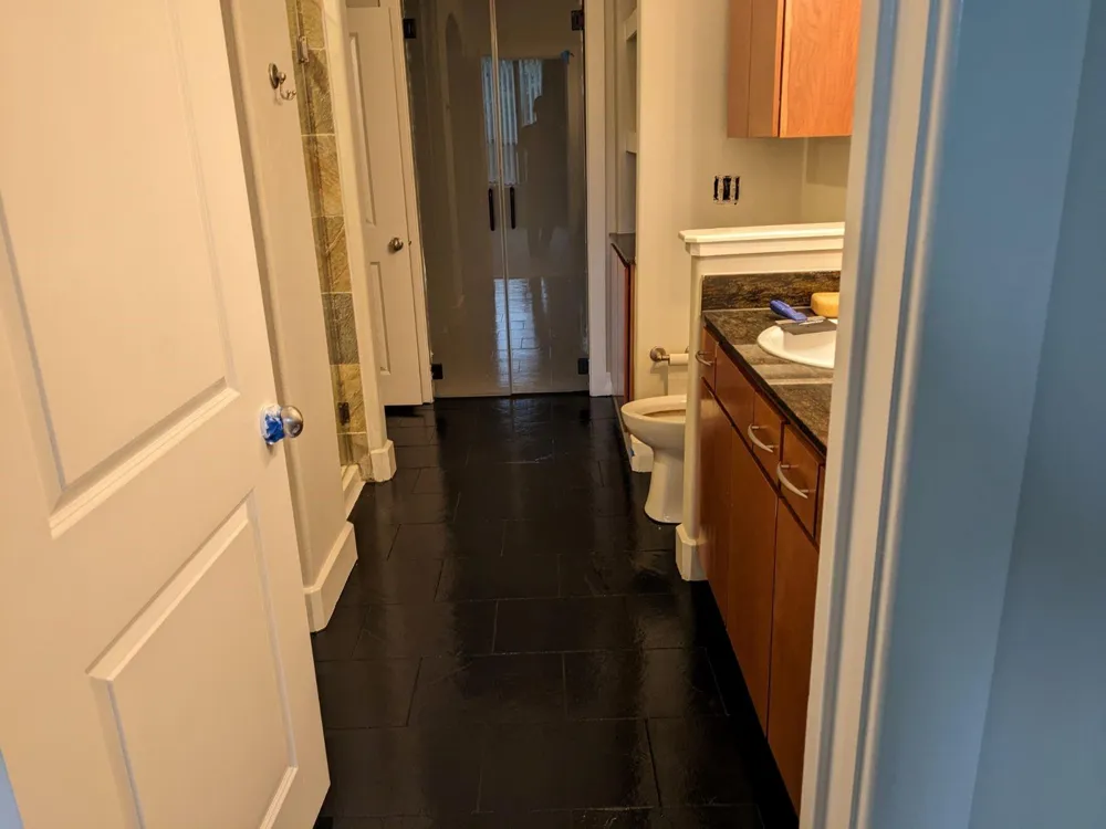 1901 Post Oak Boulevard #3215 Houston, TX 77056
