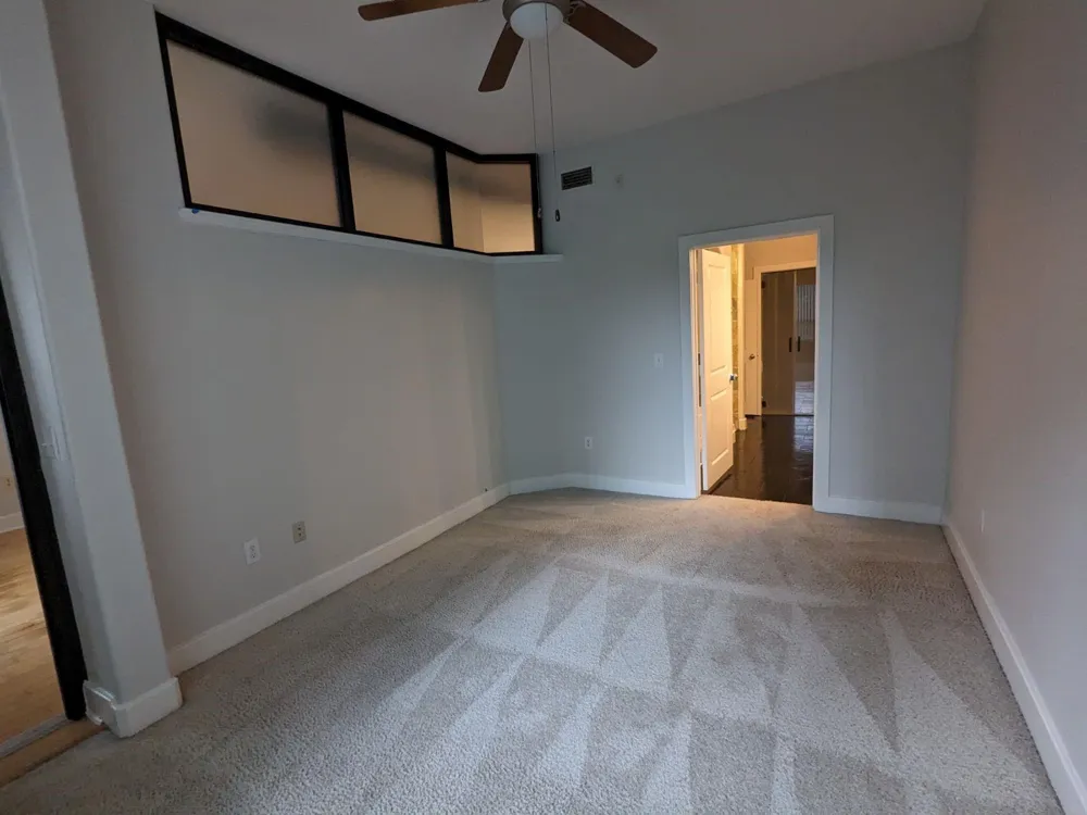 1901 Post Oak Boulevard #3215 Houston, TX 77056