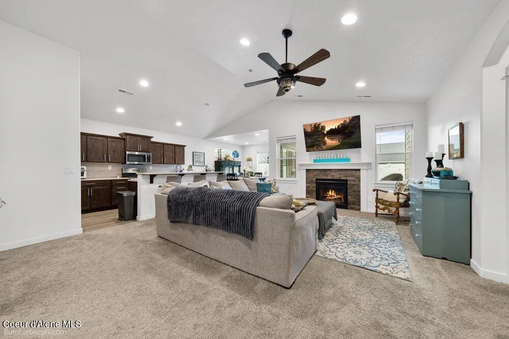 6296 W Irish Circle Rathdrum, ID 83858