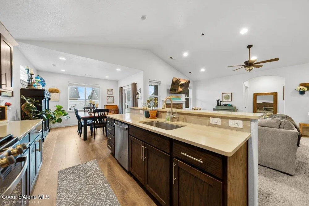 6296 W Irish Circle Rathdrum, ID 83858