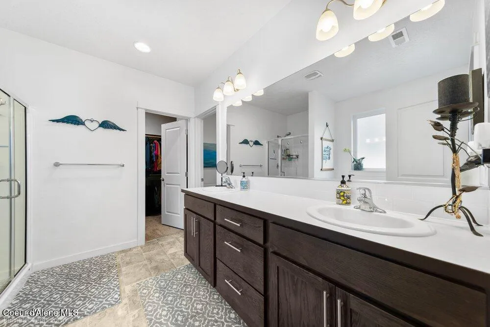 6296 W Irish Circle Rathdrum, ID 83858
