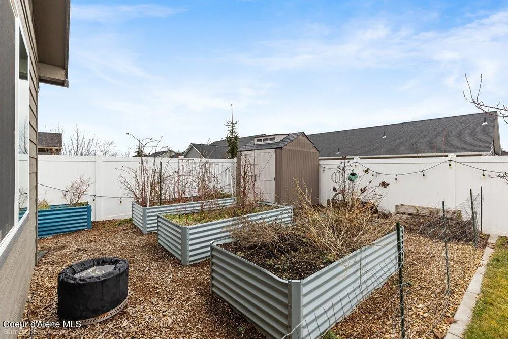 6296 W Irish Circle Rathdrum, ID 83858