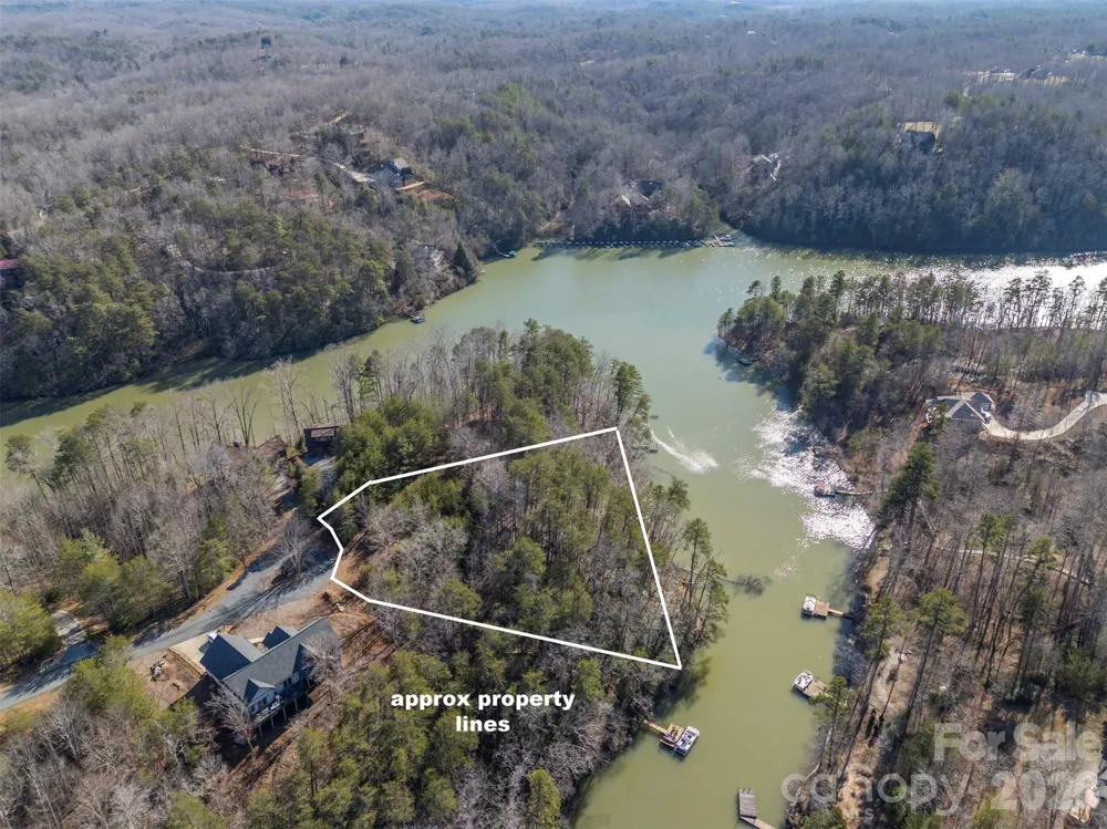 000 Indian Summer Lane #4 Mill Spring, NC 28756