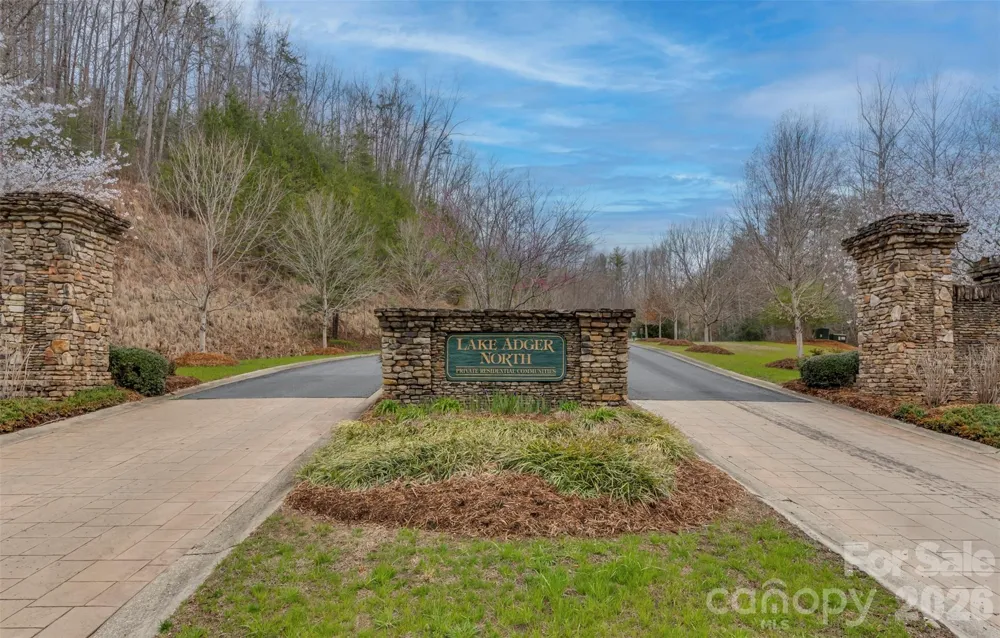 000 Indian Summer Lane #4 Mill Spring, NC 28756