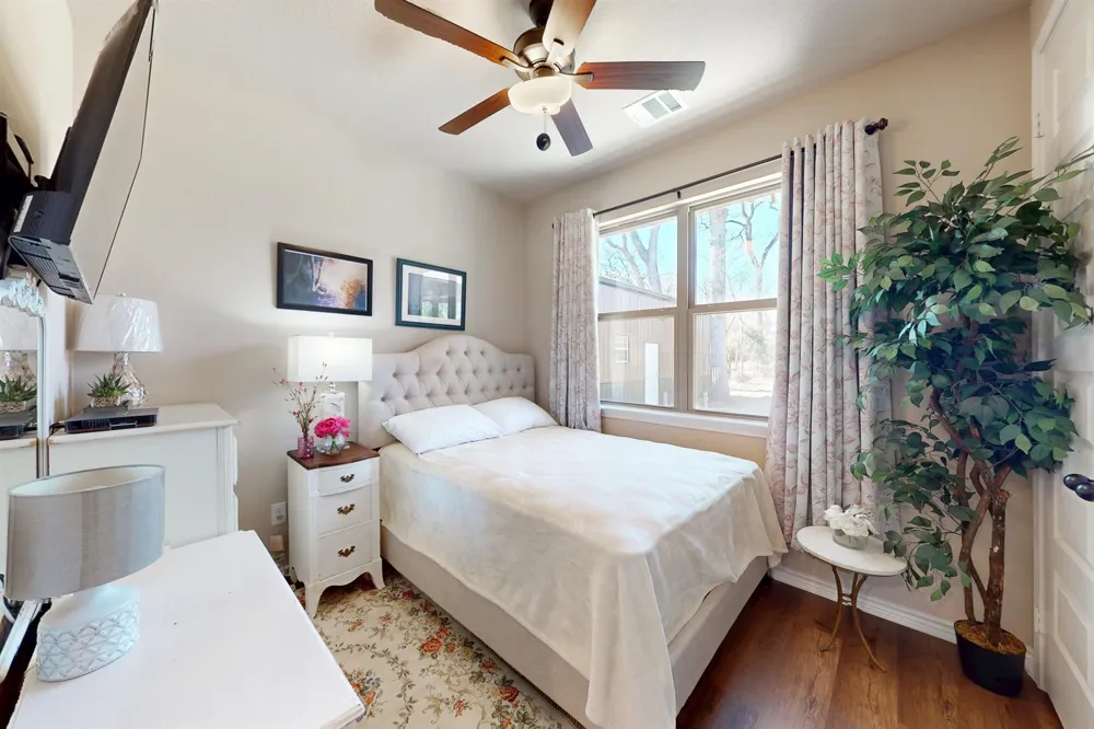 651 County Road 379 Caldwell, TX 77836