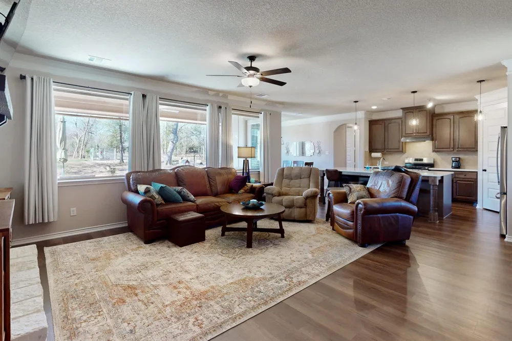651 County Road 379 Caldwell, TX 77836