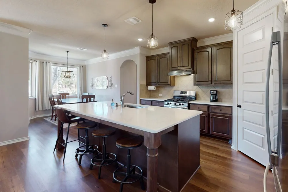 651 County Road 379 Caldwell, TX 77836