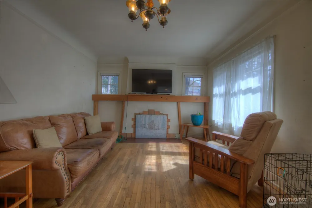 8409 Washington Boulevard SW Lakewood, WA 98498