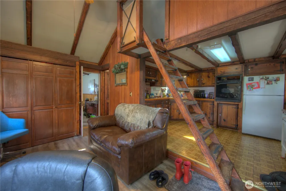 8409 Washington Boulevard SW Lakewood, WA 98498