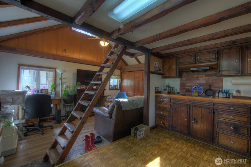 8409 Washington Boulevard SW Lakewood, WA 98498