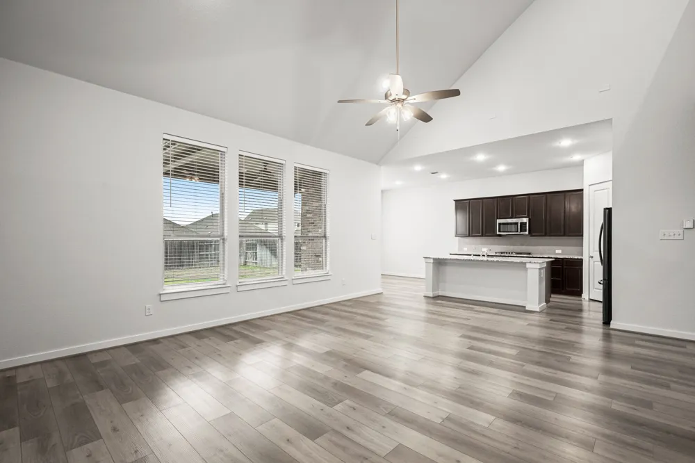 841 Spinnaker Loop Kyle, TX 78640
