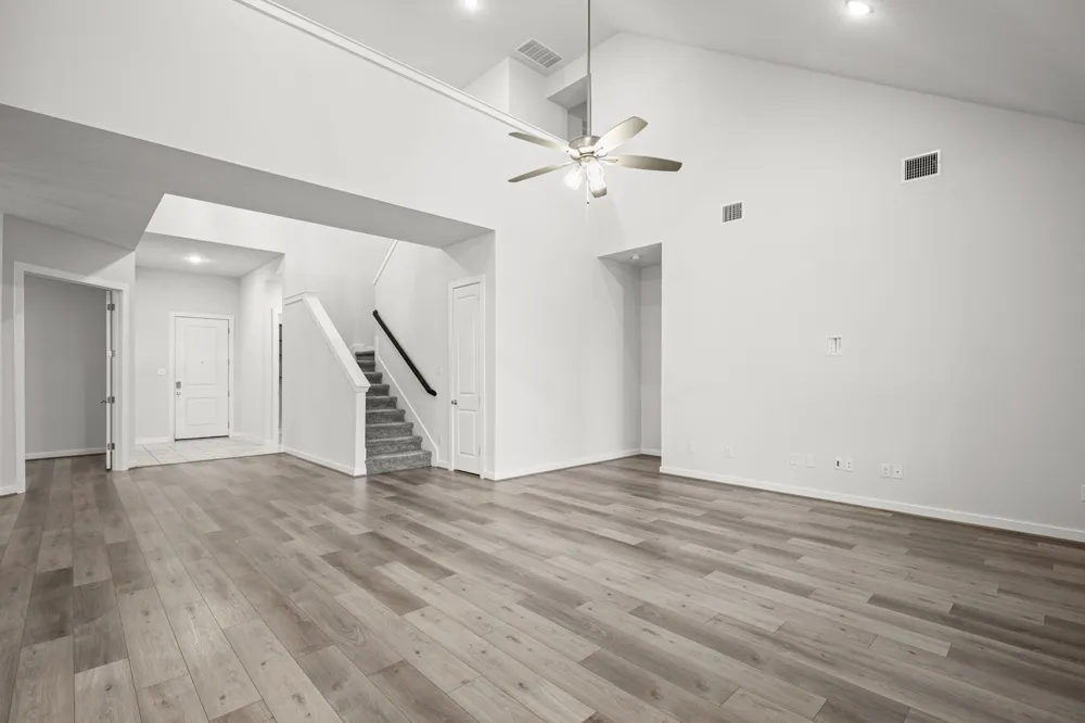 841 Spinnaker Loop Kyle, TX 78640