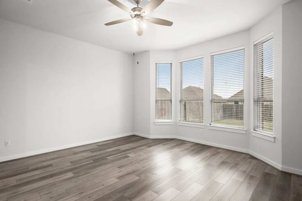 841 Spinnaker Loop Kyle, TX 78640