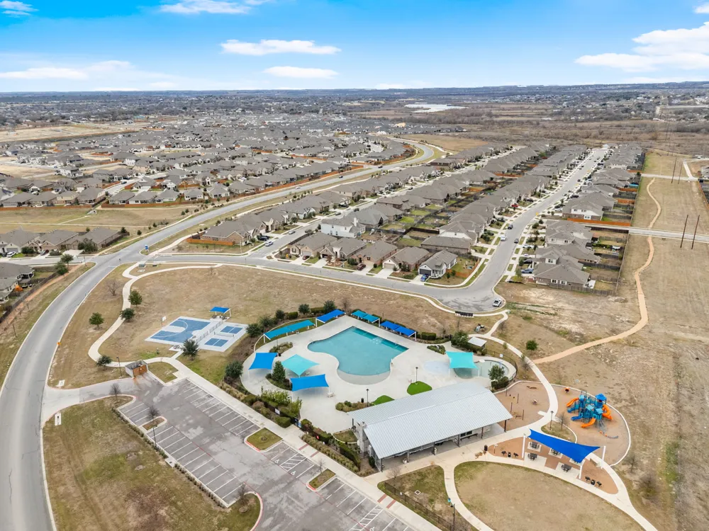 841 Spinnaker Loop Kyle, TX 78640