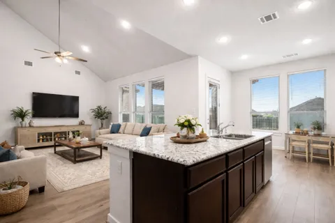 841 Spinnaker Loop