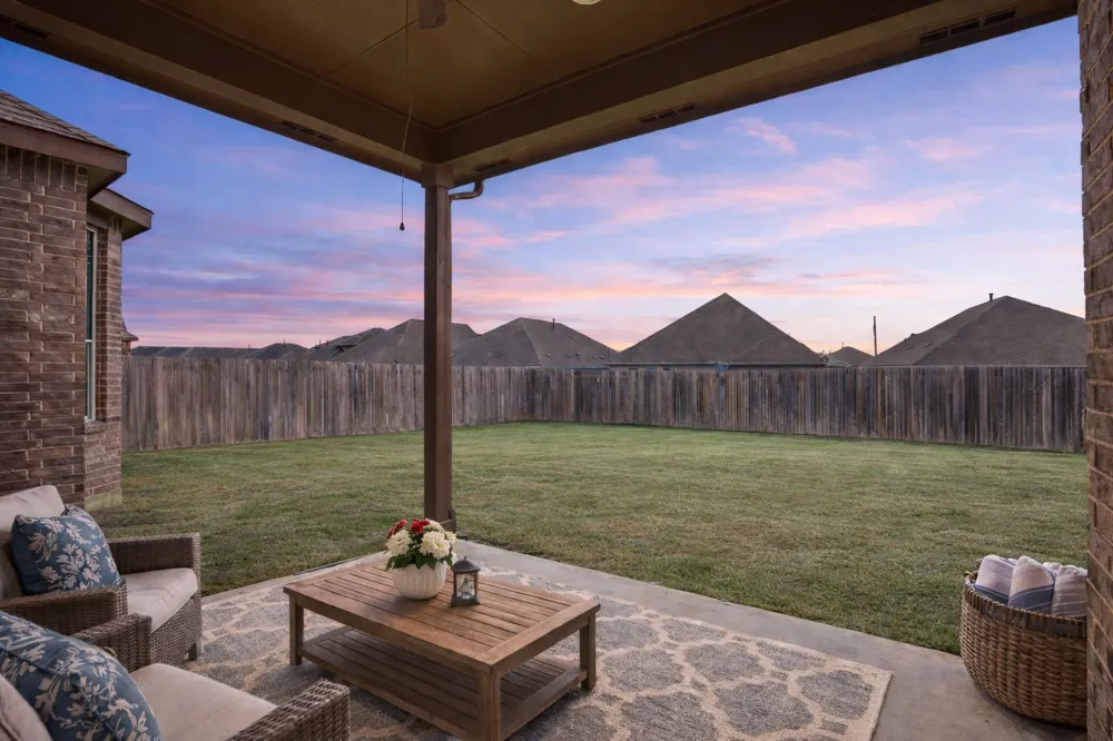 841 Spinnaker Loop Kyle, TX 78640