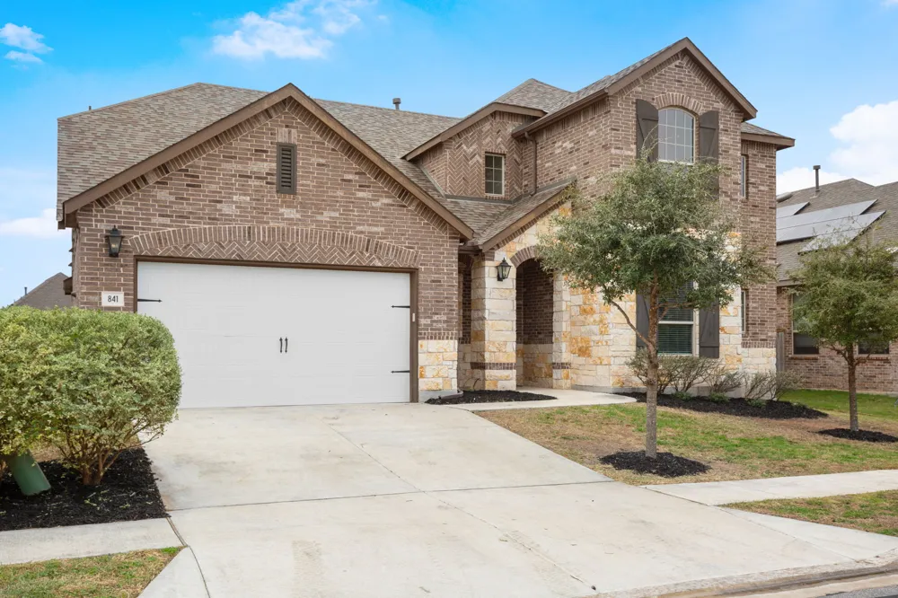 841 Spinnaker Loop Kyle, TX 78640