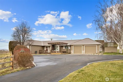 1231 Clerf Road