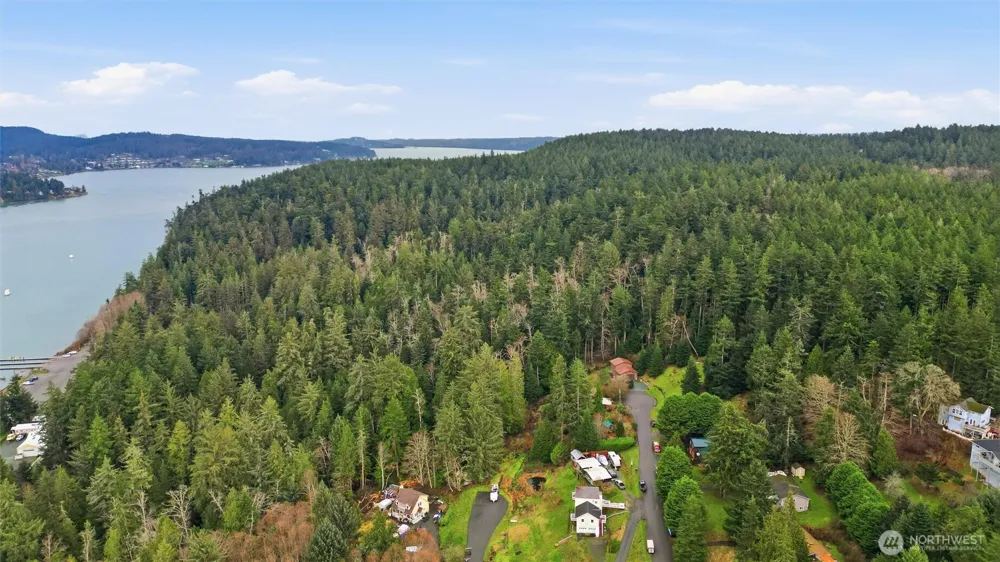 5184 Ridgeline Place Oak Harbor, WA 98277