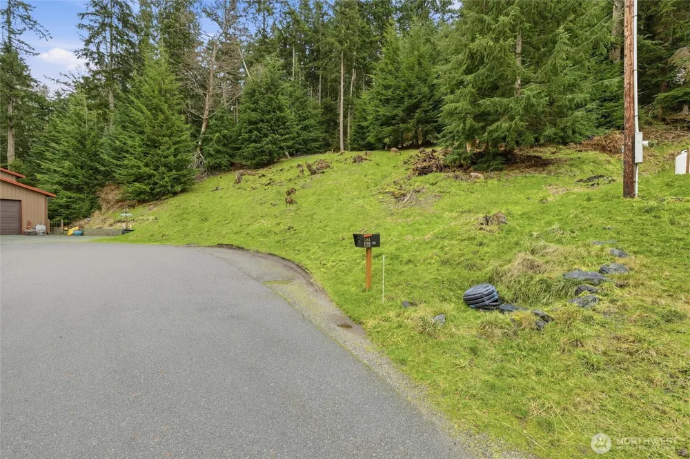 5184 Ridgeline Place Oak Harbor, WA 98277