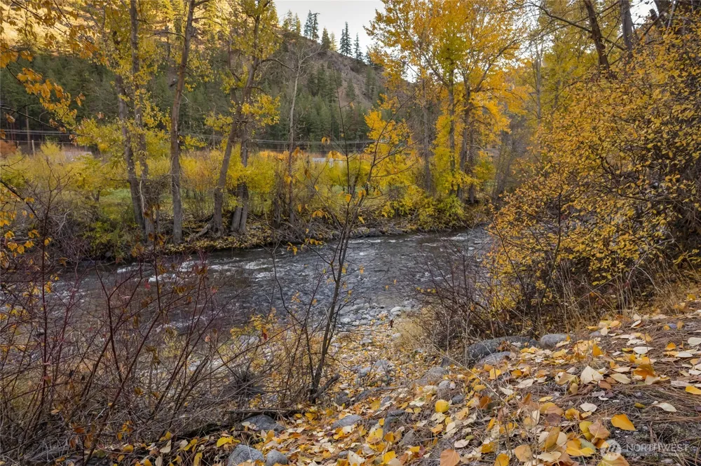 309 Mad Ranch Lane Entiat, WA 98822
